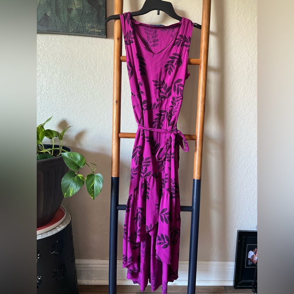 Gorgeous high low purple APT 6 dress
